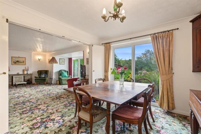 Dining Room_3.jpeg