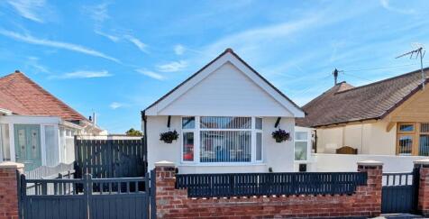 Roy Avenue, Prestatyn, LL19