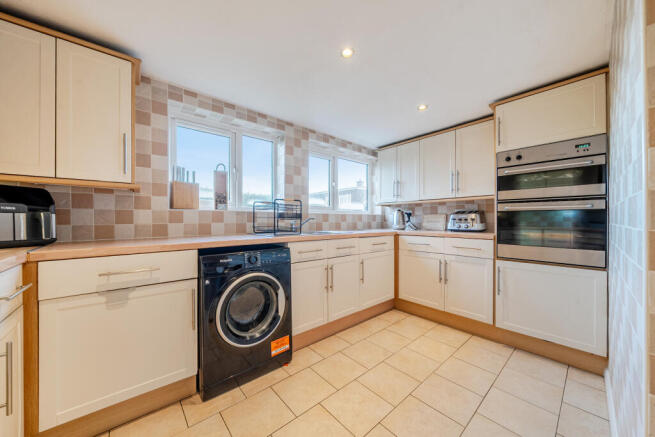 Kitchen / Breakfast Room