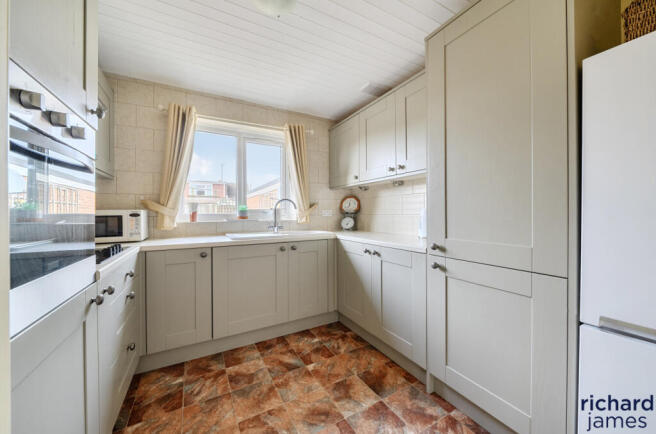 26303c1df83d49e78e0bdd6a87914098