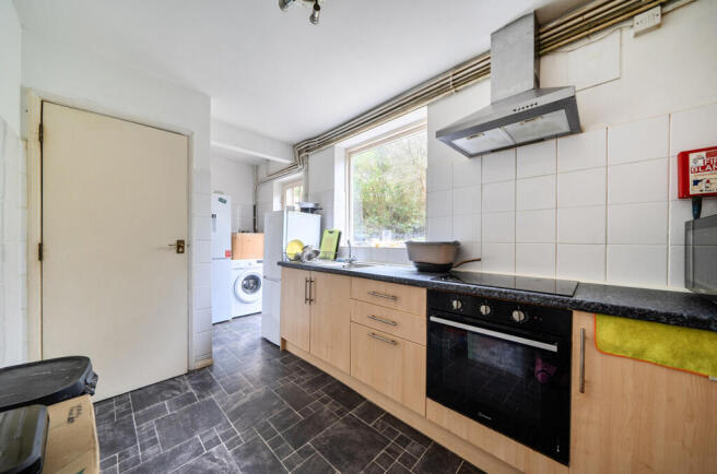 1438407-3-69cd6cc...