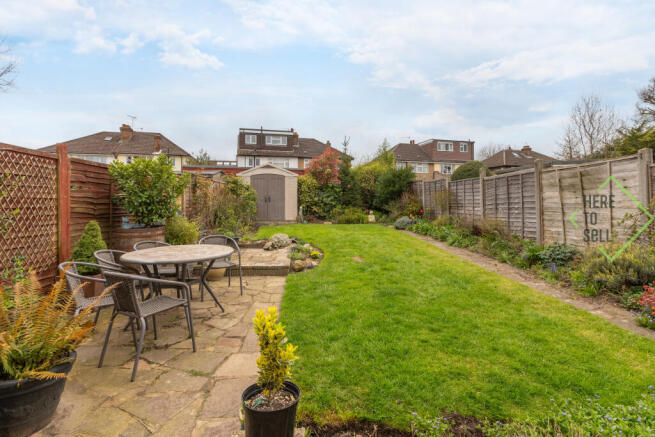 Gallants Farm Road, Barnet, EN4-Garden1