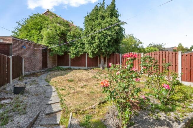 3 bed Semi-Detached for sale Image 4