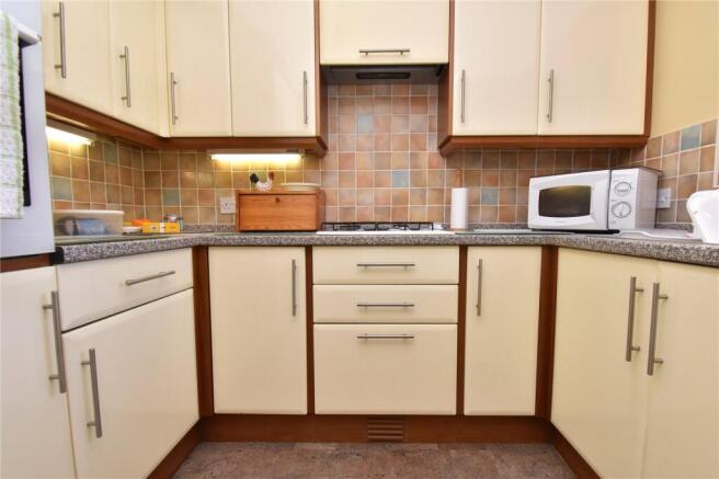 2 bed Retirement Property for sale Image 5