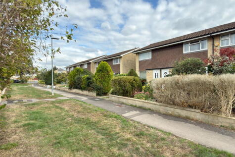 Summerdown Walk, Trowbridge, Wiltshire, BA14 0LE