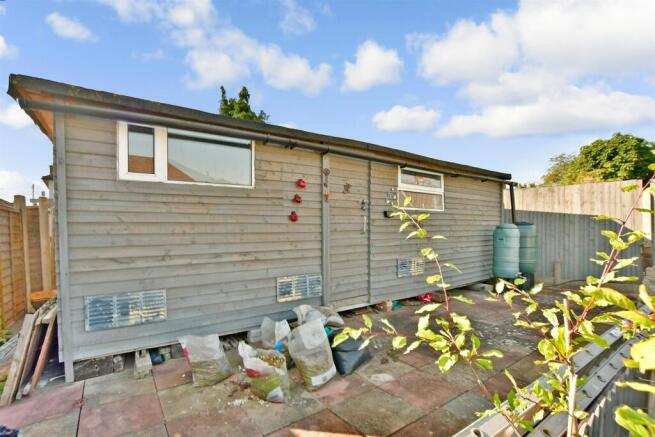 Workshop/Outbuildings