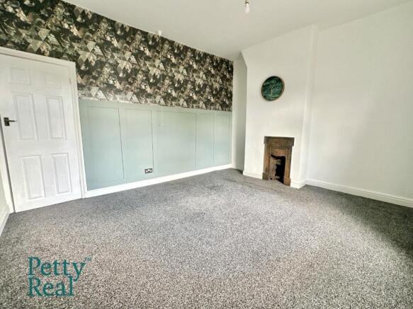 2 bed Terraced for sale Image 8