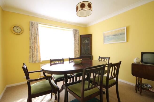 diningroom.JPG