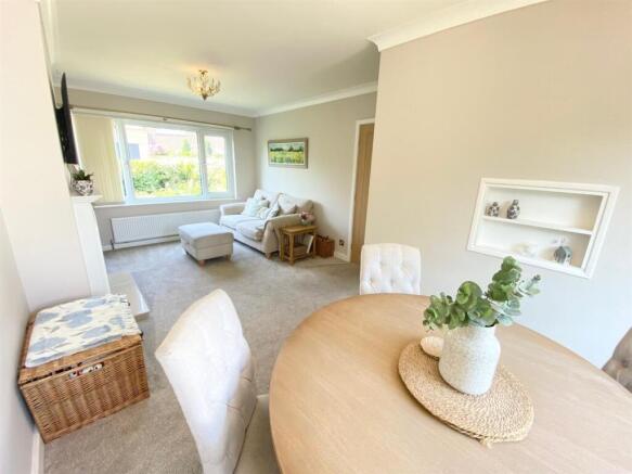 2 bed Semi-Detached for sale Image 6