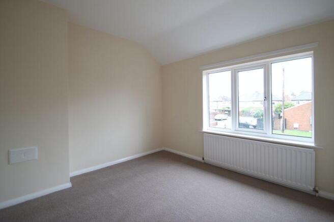 REAR BEDROOM