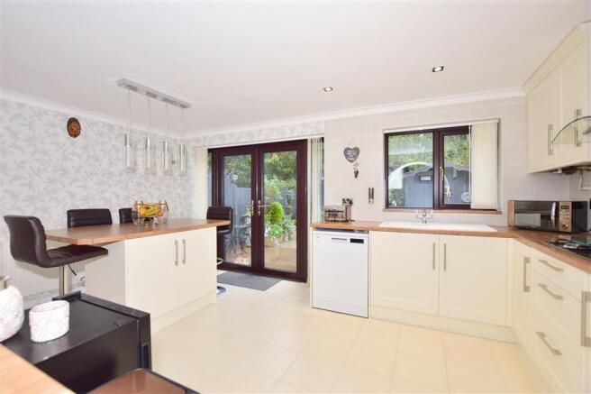 Kitchen/Breakfast Room
