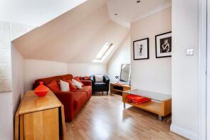 Flat 8, 58, Theobald's Road, London WC1X 8SF
