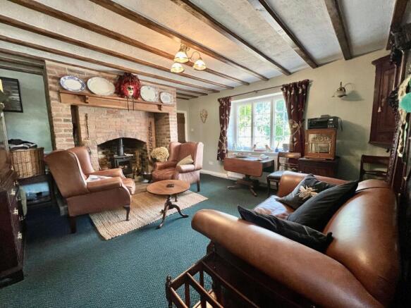 SITTING ROOM
