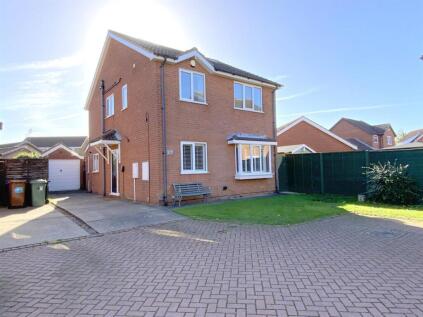 Coltsfoot Drive, Waltham, Grimsby