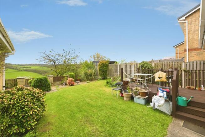 3 bed Detached Bungalow for sale Image 9