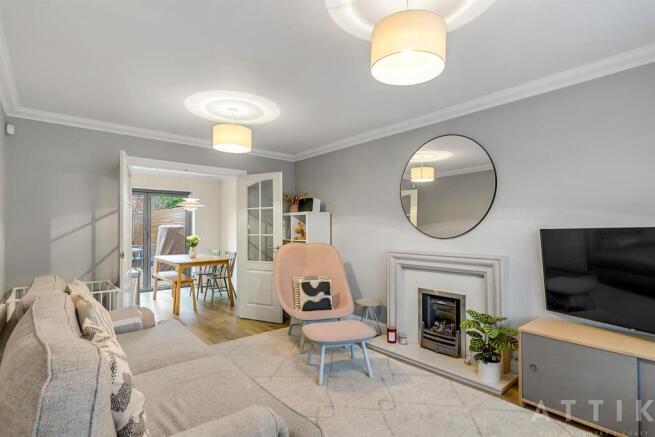 121 Bromedale Avenue Mulbarton Norwich, NR14 8GZ (