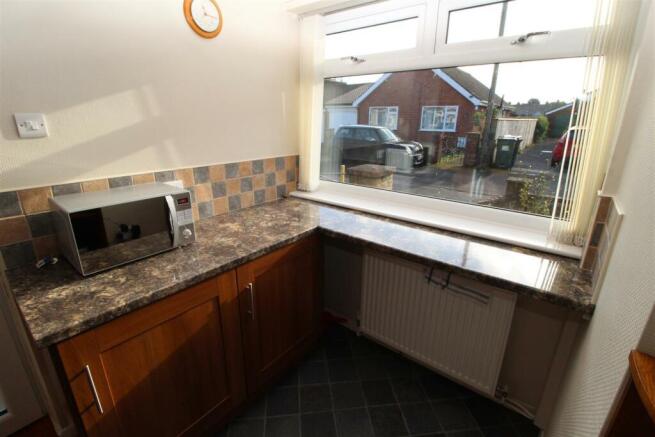 KITCHEN BREAKFAST ROOM