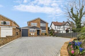 27 Chandos, Copthall Lane, Gerrards Cross SL9 0BY