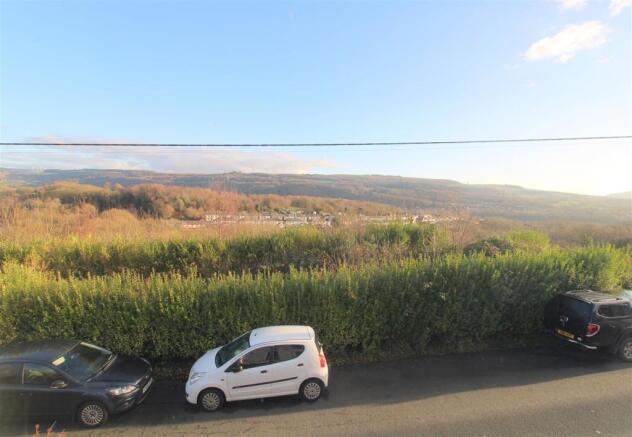 Views to front of property