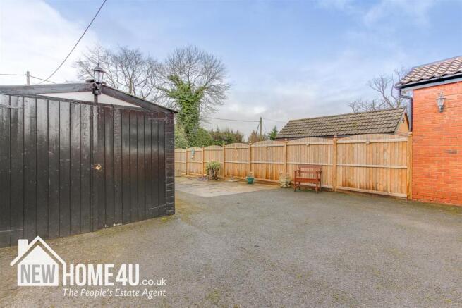 GARAGE:
