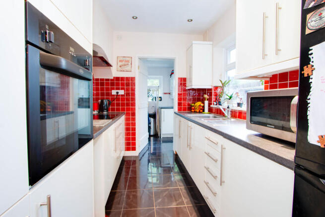 Kitchen 1