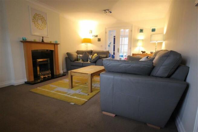 Lounge: