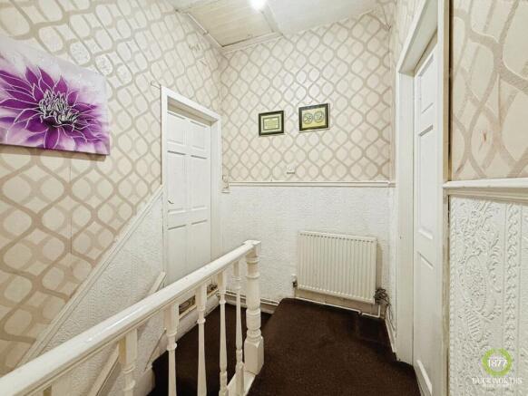 3 bed Terraced for sale Image 8