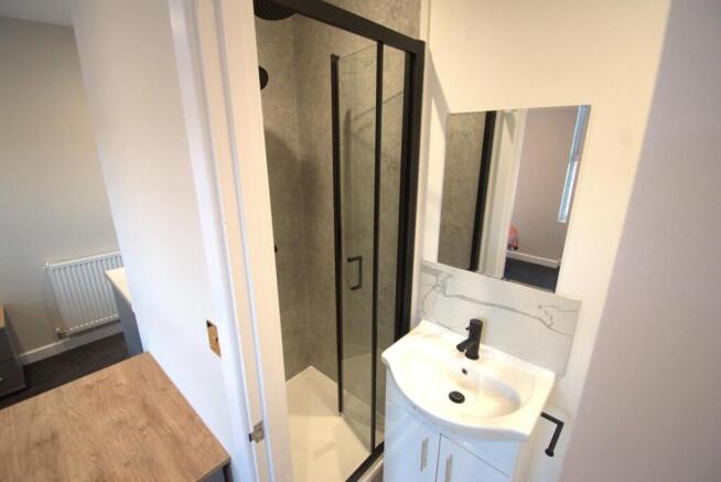 Ensuite