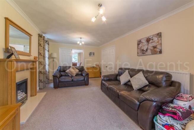 65 Oaklands View-16.jpg