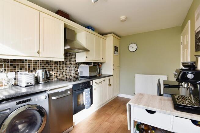 Kitchen: