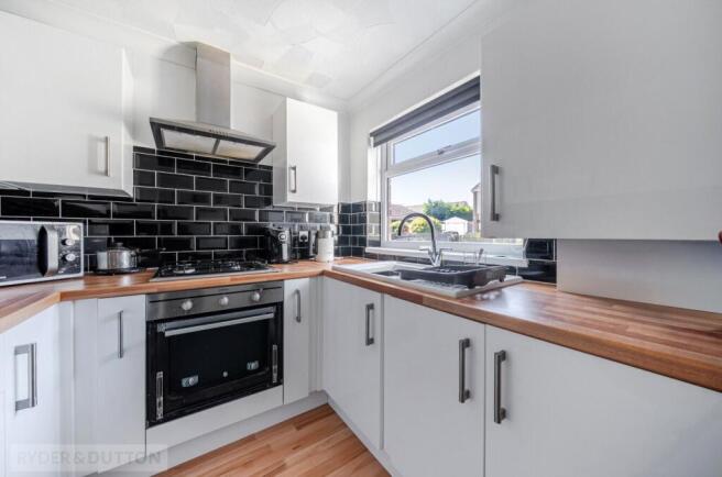 2 bed Terraced for sale Image 7