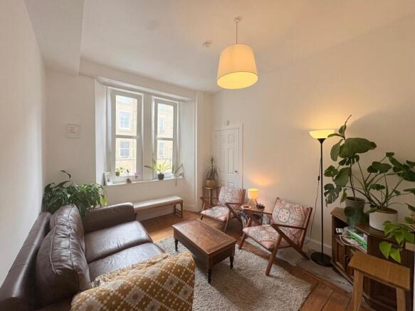 Living room 3
