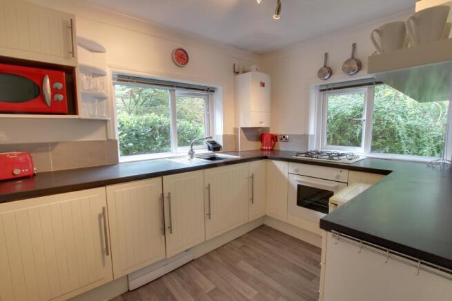 ANNEXE KITCHEN