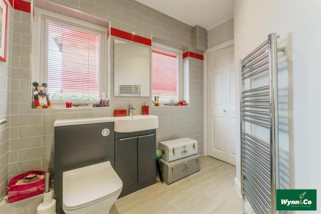 3 bed Semi-Detached for sale Image 9