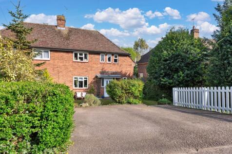 Briary Lane, Royston, SG8