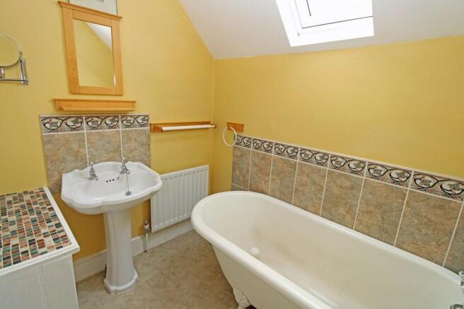 Vinns Lane, RG25 photo 4