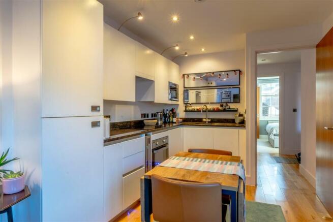 Lounge/ Kitchen
