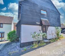 16, Normansfield, Dunmow CM6 1XA