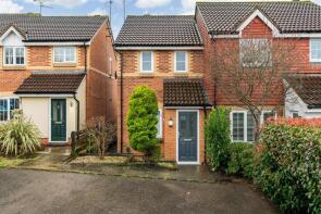 32, Badgers Close, Hertford SG13 7UU