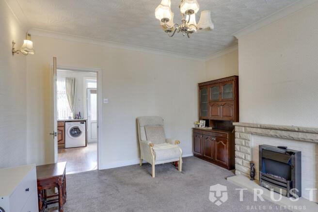 3 bed End of Terrace for sale Image 4