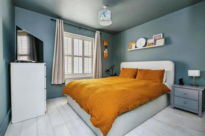 4 bed Detached for sale Image 7