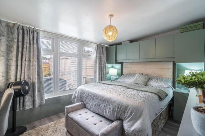 2 bed Terraced for sale Image 4