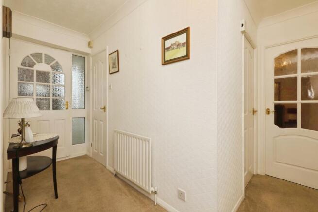 2 bed Bungalow for sale Image 6
