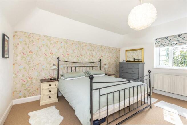 15 Houndean Rise Interiors27.jpg