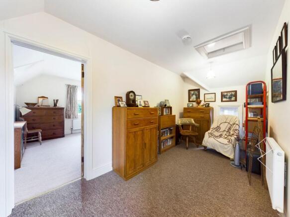 FIRST FLOOR LANDING / BEDROOM THREE