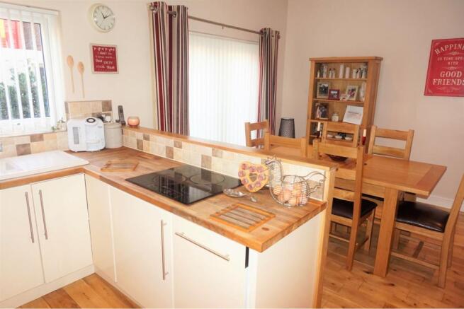 Kitchen/Dining Room