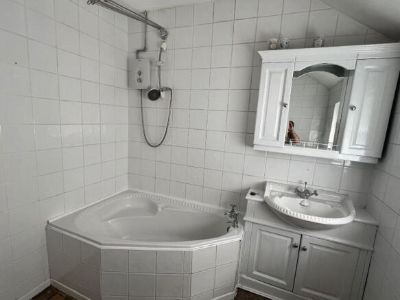 2 bed Detached to rent Image 12