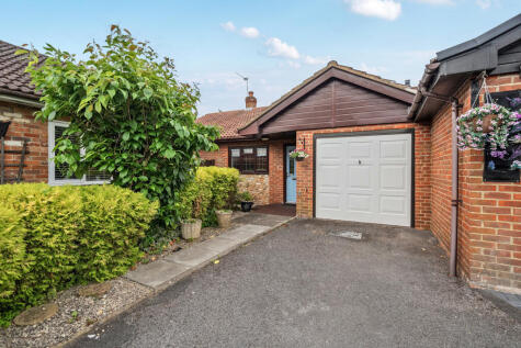 Grantley Court, Farnham, GU9