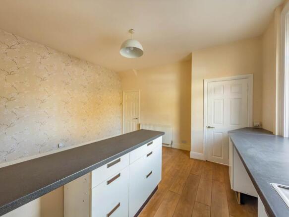 2 bed Terraced for sale Image 4