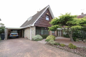 16, Harvington Drive, Ainsdale PR8 2QT